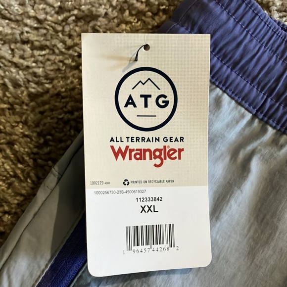 Wrangler Shorts - Picture 7 of 8